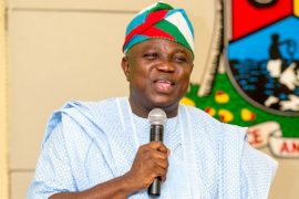  Ambode signs N1.046tr 2018 budget into law, names it ‘Budget of Progress and Development’