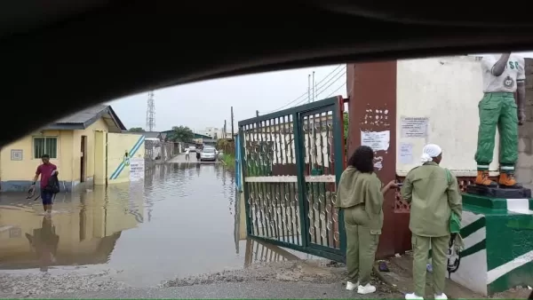  Staff, corps members stranded as flood sacks NPC, NYSC premises in Lagos