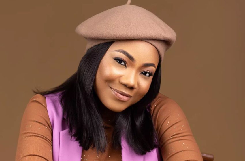  Mercy Chinwo’s N10m saga: Should gospel artistes be paid for ministration?