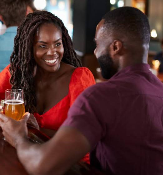  10 safety tips for a first date with a stranger
