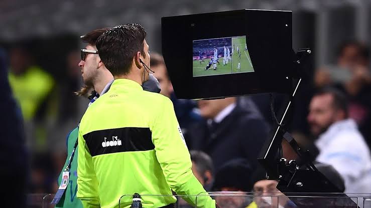 Referee, VAR, European clubs, European leagues