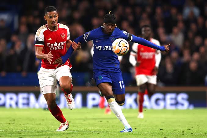 Arsenal defender, Saliba trying to win the ball from Chelsea's winger, Noni Madueke in the 2023/24 Premier League clash at the Emirates. Photo Credit- Chelsea Football Club