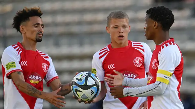 Luke Baartman in action for Cape Town Spurs as the club fights to enforce his contract amid transfer interest from Kaizer Chiefs and AmaZulu.