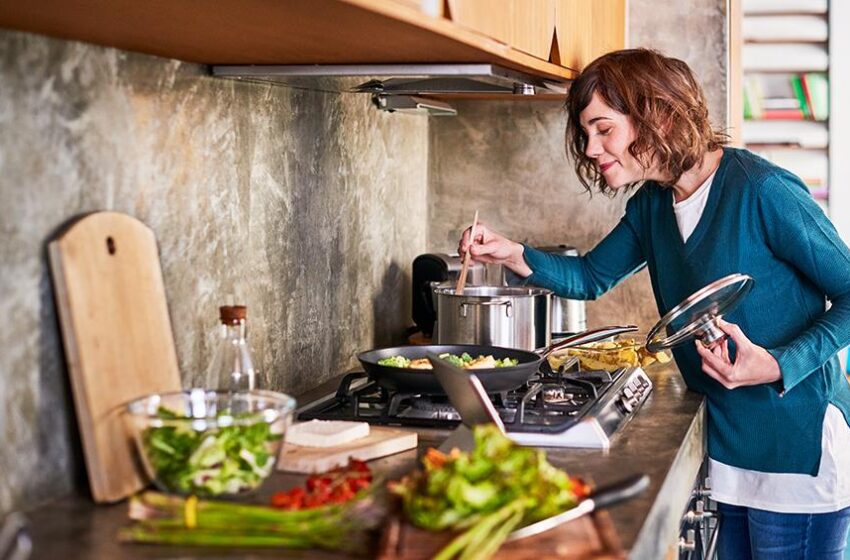 Science-backed truths behind common healthy eating myths