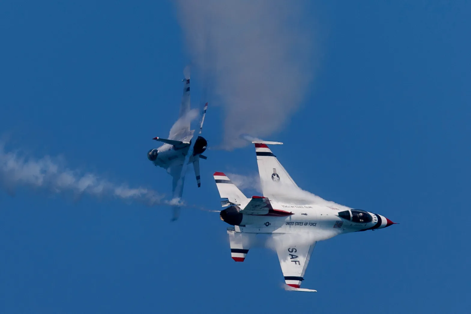 Going for 2025 Chicago Air & Water Show? Here are key things you must note