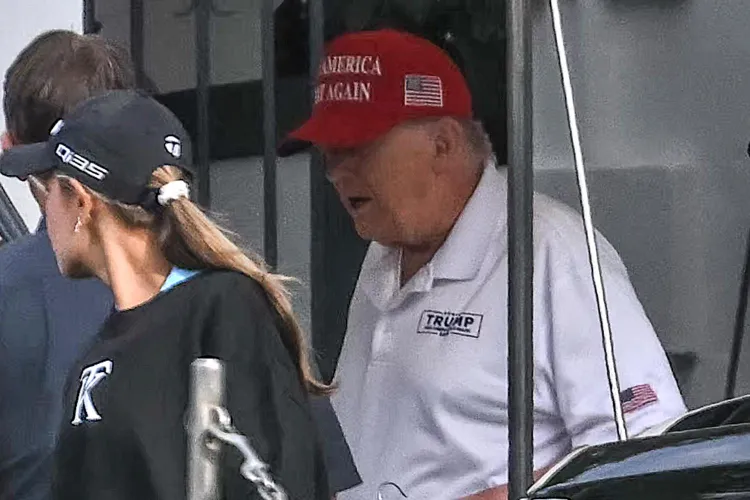 Photos: Donald Trump seen in public amid viral death rumors