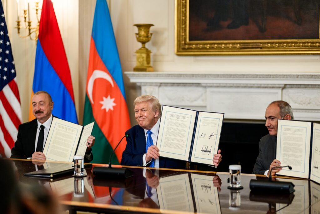 Azerbaijan and Armenia leaders sign U.S.-brokered deal
