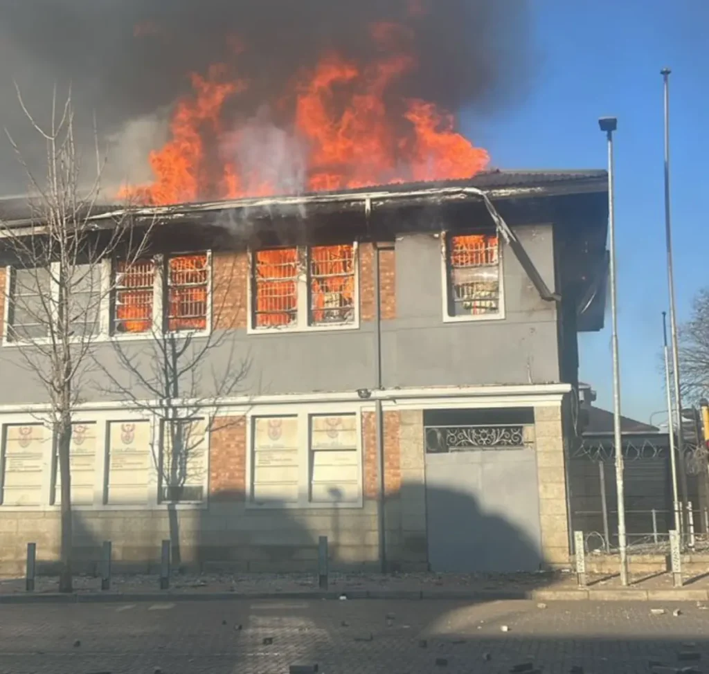 South Africa’s Germiston Home Affairs office on fire