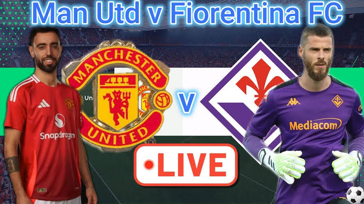 Manchester United midfielder, Bruno Fernandes with Fiorentina goalie, David De Gea. Photo Credit- Timelore/YouTube