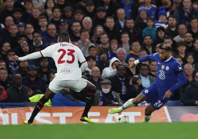 Chelsea's defender in a ball duel against AC Milan's defender, Fikayo Tomori. Photo Credit- Football Italia