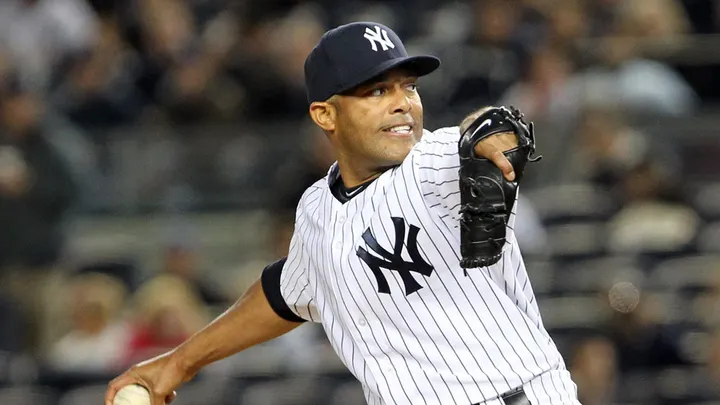 Mariano Rivera reportedly injured his Achilles during Yankees Old-Timers’ Day, just moments after delivering a single against former teammate Andy Pettitte.