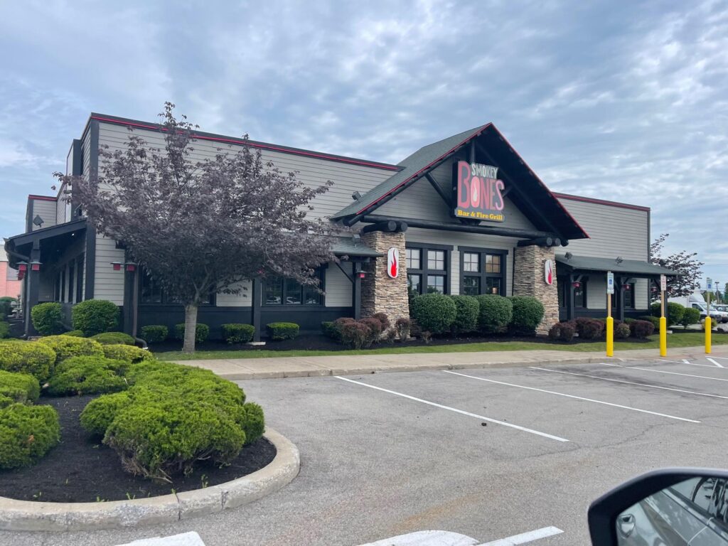 Smokey bones closure