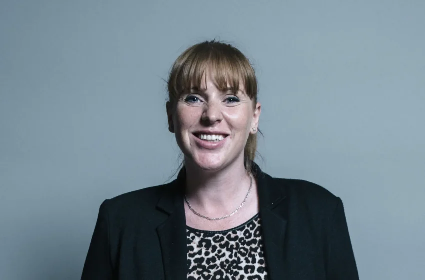  Who is Angela Rayner, the UK deputy PM who quit over a tax scandal?