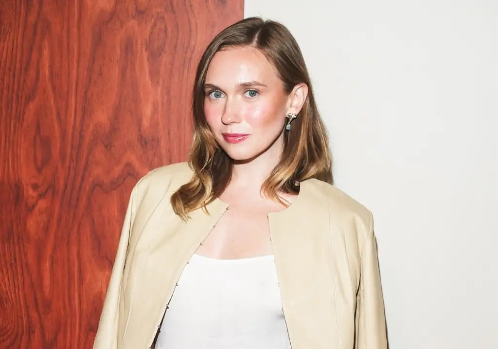 Veronika Slowikowska Joins SNL: Everything to Know About the Viral Comedy Star