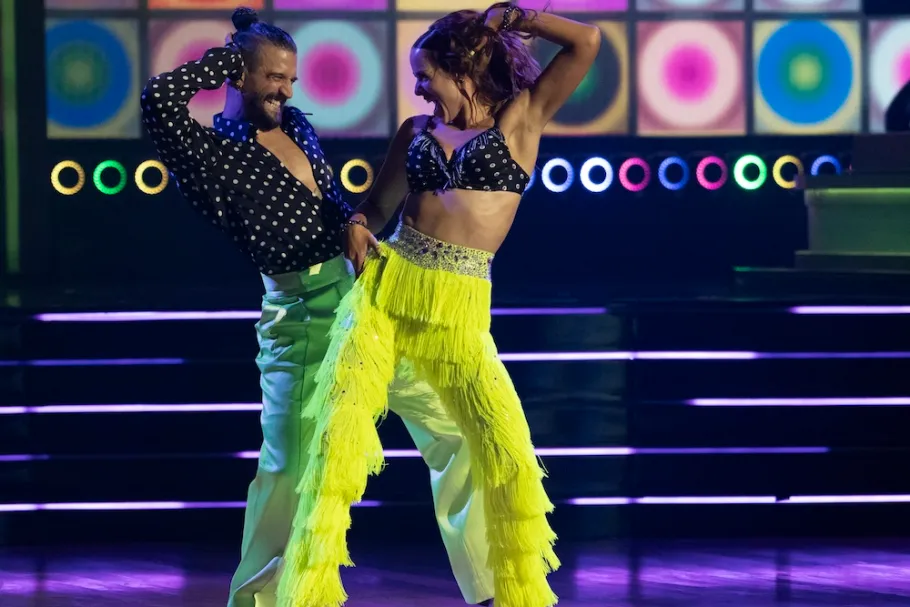 Why was Lauren Jauregui eliminated on Dancing With the Stars TikTok Night?