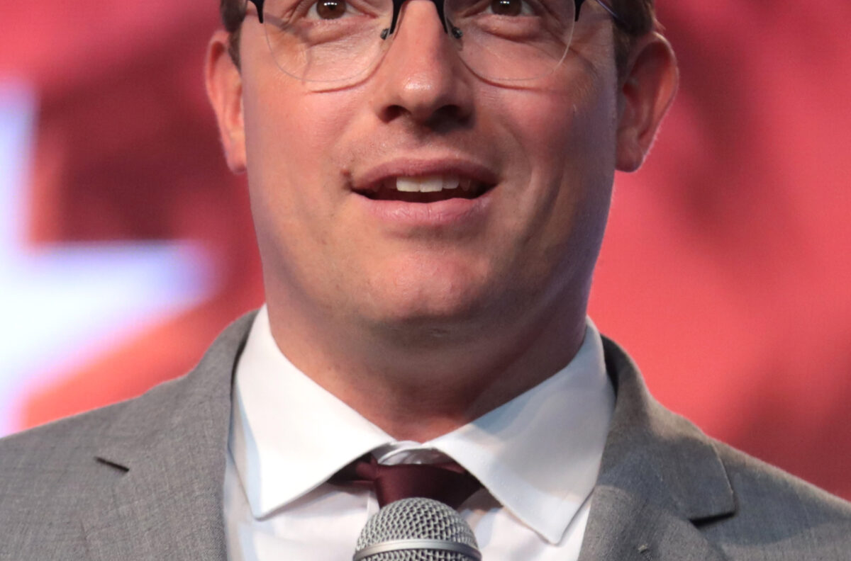 Who is George Russell Isbell Jr. and why did he threaten Benny Johnson? Inside the political violence scandal rocking Florida