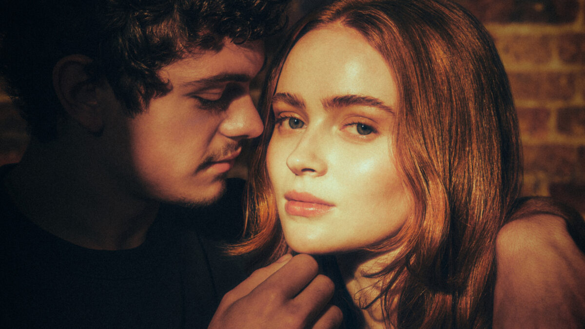 Noah Jupe and Sadie Sink in their West End Romeo & Juliet debut. Image Credit: Helen Murray