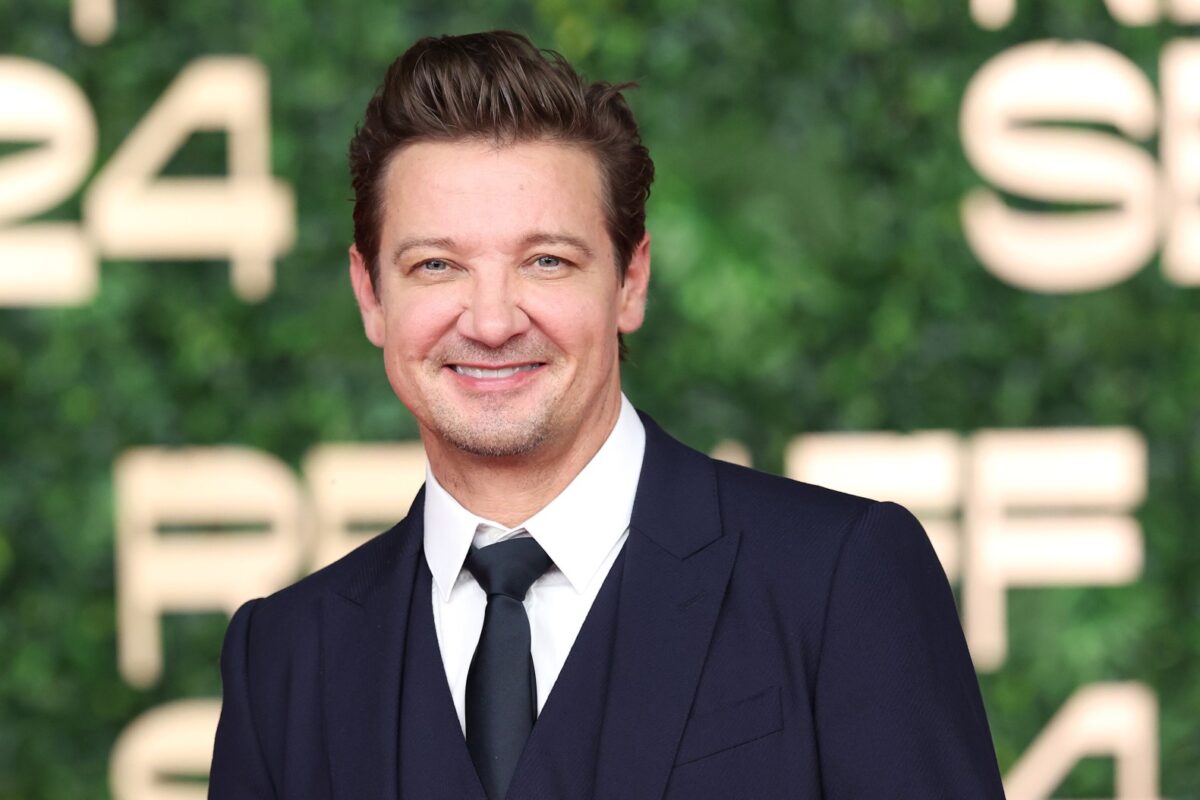 Jeremy Renner accused of ICE threat against filmmaker