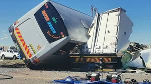 Tragedy on N8: Bus rear-ends truck between Bloemfontein and Botshabelo, leaving 10 dead and 30 injured
