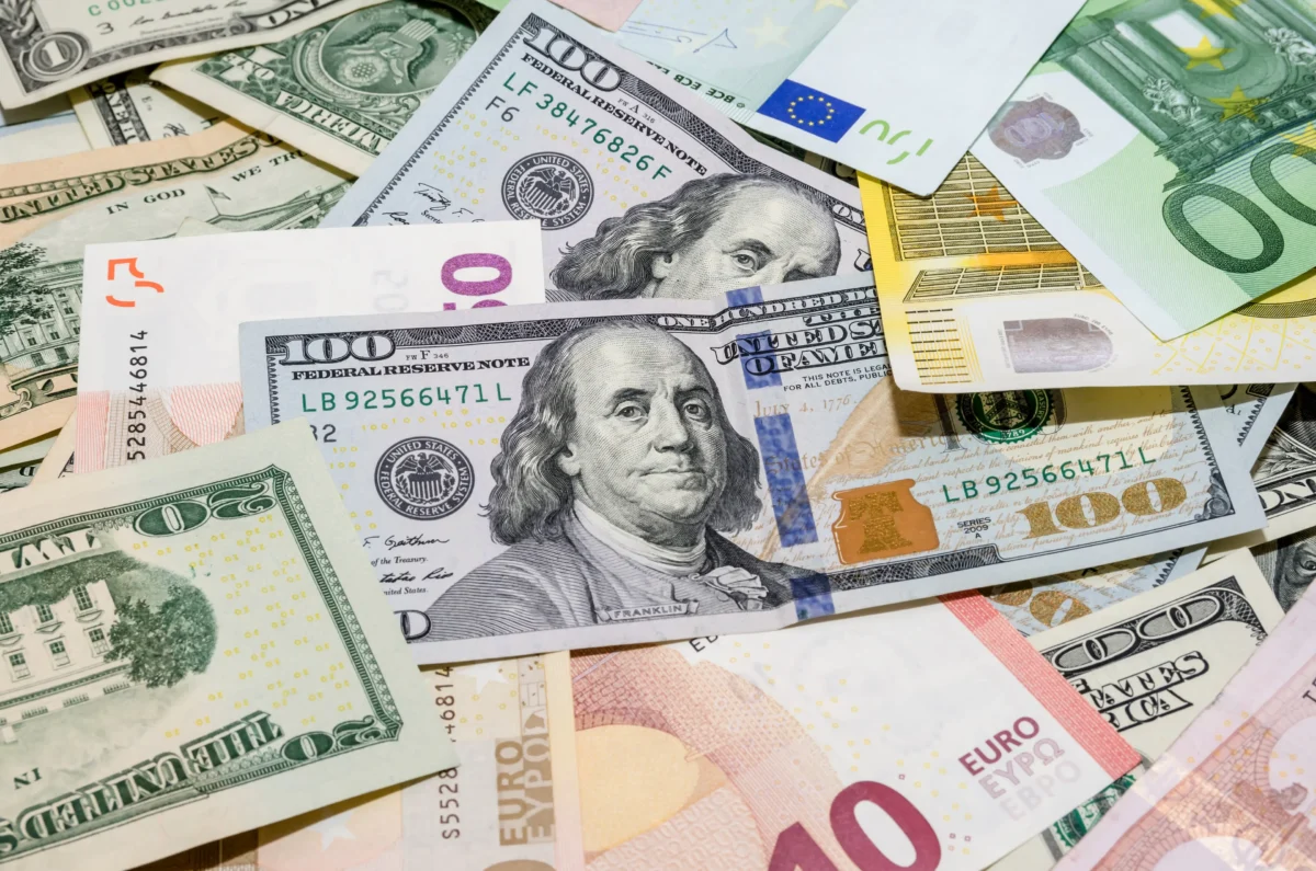 Avoid these common currency exchange mistakes