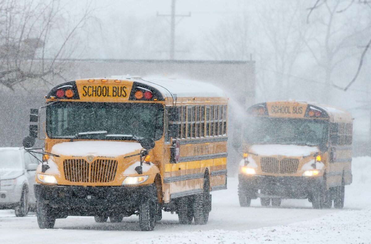  What schools across Ohio are experiencing closures as heavy snow hits? Latest weather alerts explained