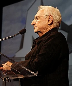  How did Frank Gehry die? 10 things to know about Titan of Architecture