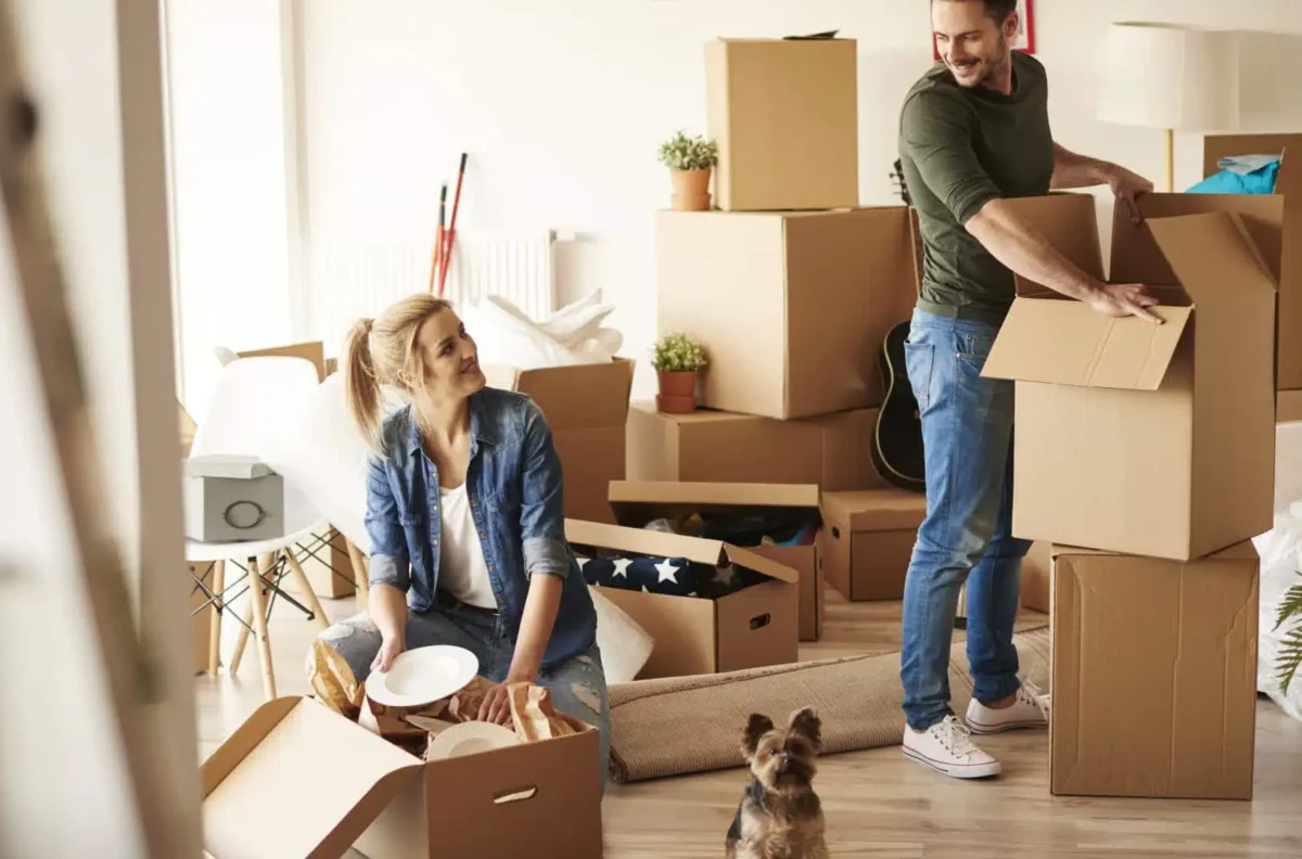  12 Things Couples Should Discuss Before Moving In