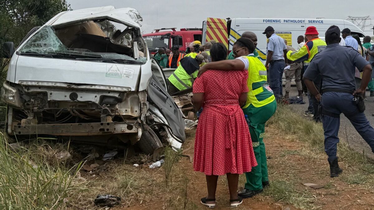 Vanderbijlpark crash leaves 13 schoolchildren dead. Image Source: AFP/Getty Images