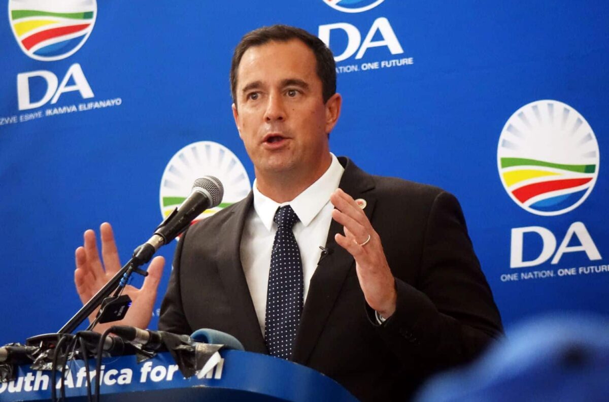  John Steenhuisen set to step down as DA Leader, raising Coalition fears and market jitters