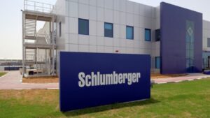 Schlumberger Graduate Trainee Program offers salary and field training