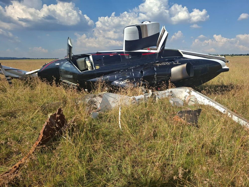 Two plane crashes occurred in Midrand, Gauteng in the space of 24 hours, with a Bell 230 helicopter crashing at Rand Airport on Tuesday and a Piper Cherokee 140 going down near Grand Central Airport on Wednesday morning. Image: City of Ekurhuleni