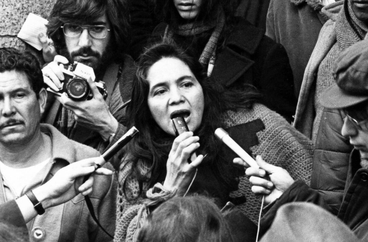  Dolores Huerta breaks decades of silence, accuses César Chávez of sexual abuse as César Chávez day events are canceled