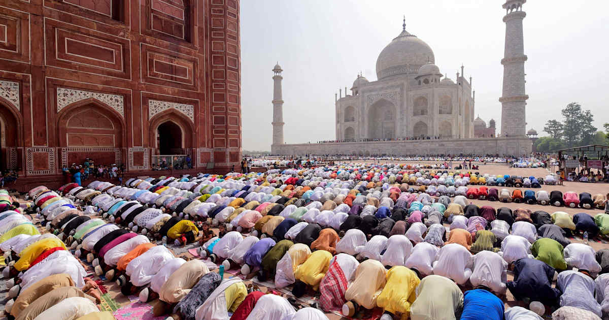  When is Eid al-Fitr 2026? Moon sighting confirms possible dates as Muslims worldwide prepare for end of Ramadan