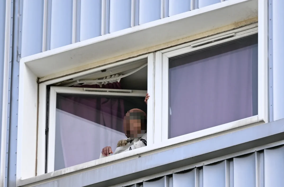  Edinburgh knife attack: Who is the Calder knifeman arrested after two stabbed in shocking morning rampage?