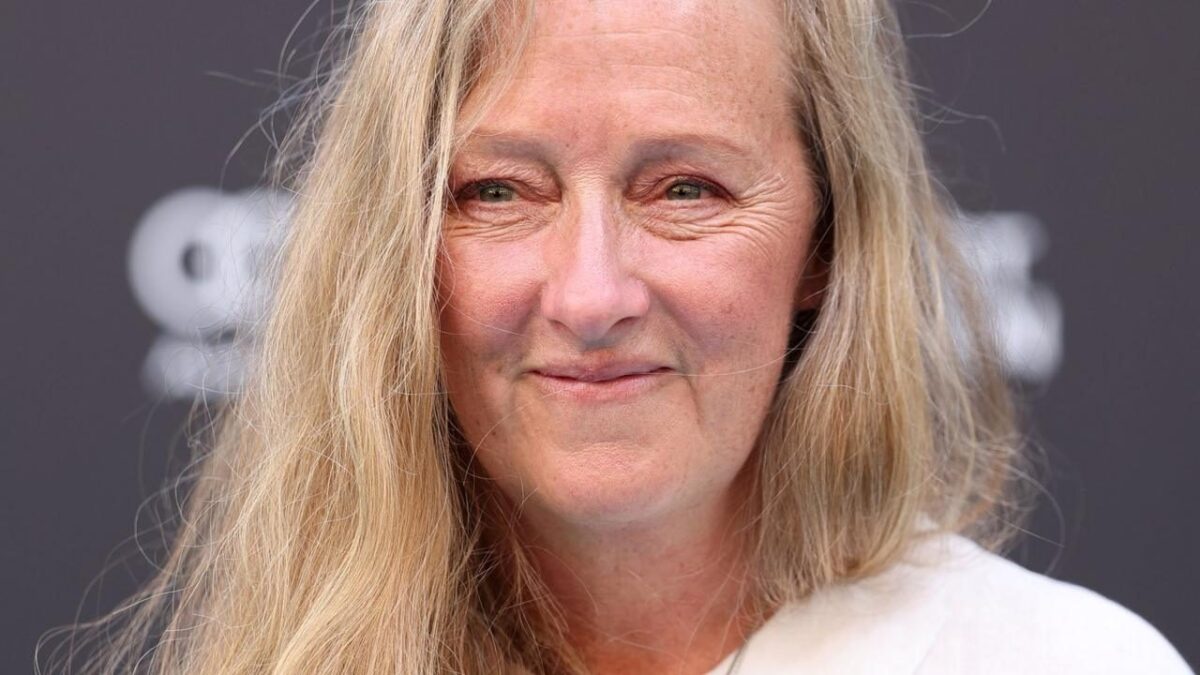 Raynor Winn faces fresh scrutiny over The Salt Path