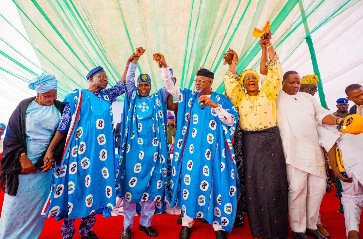  Dapo Abiodun, APC back Salisu for second Senate term as Amosun suffers major political setback