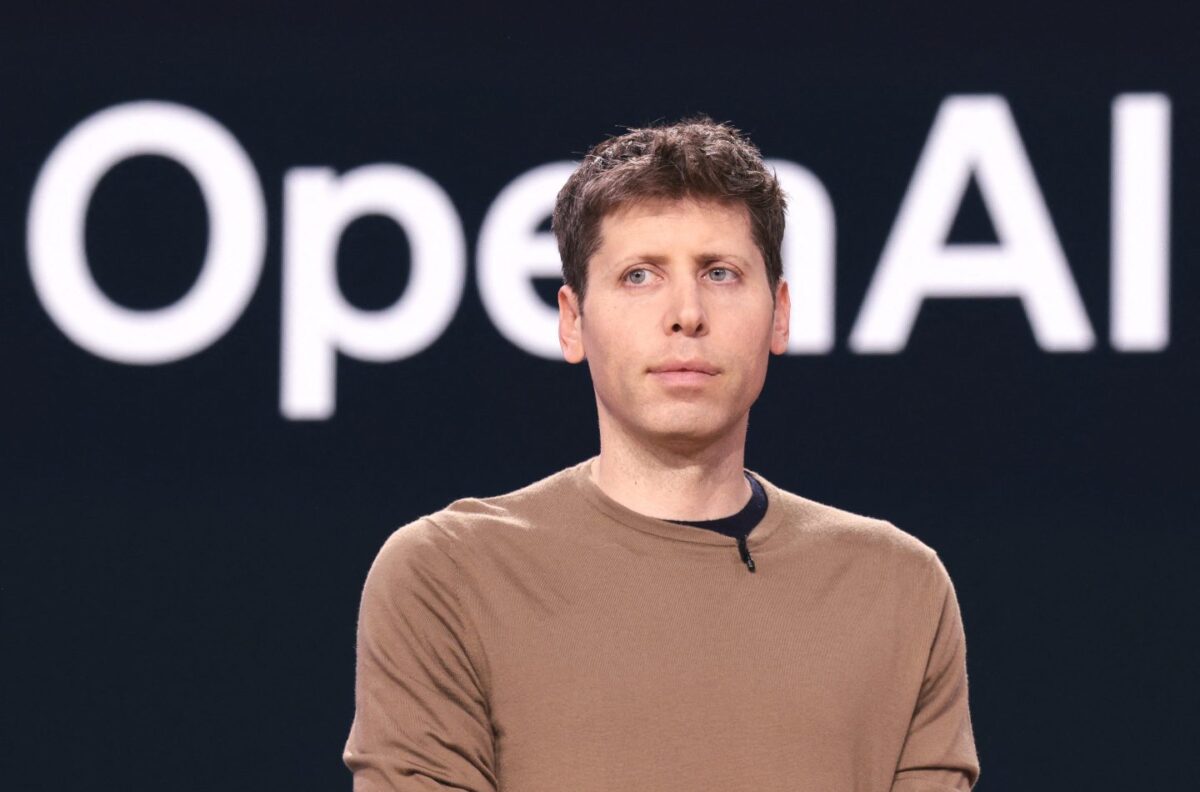  Sam Altman reveals how Millions of young people are secretly using ChatGPT for life decisions