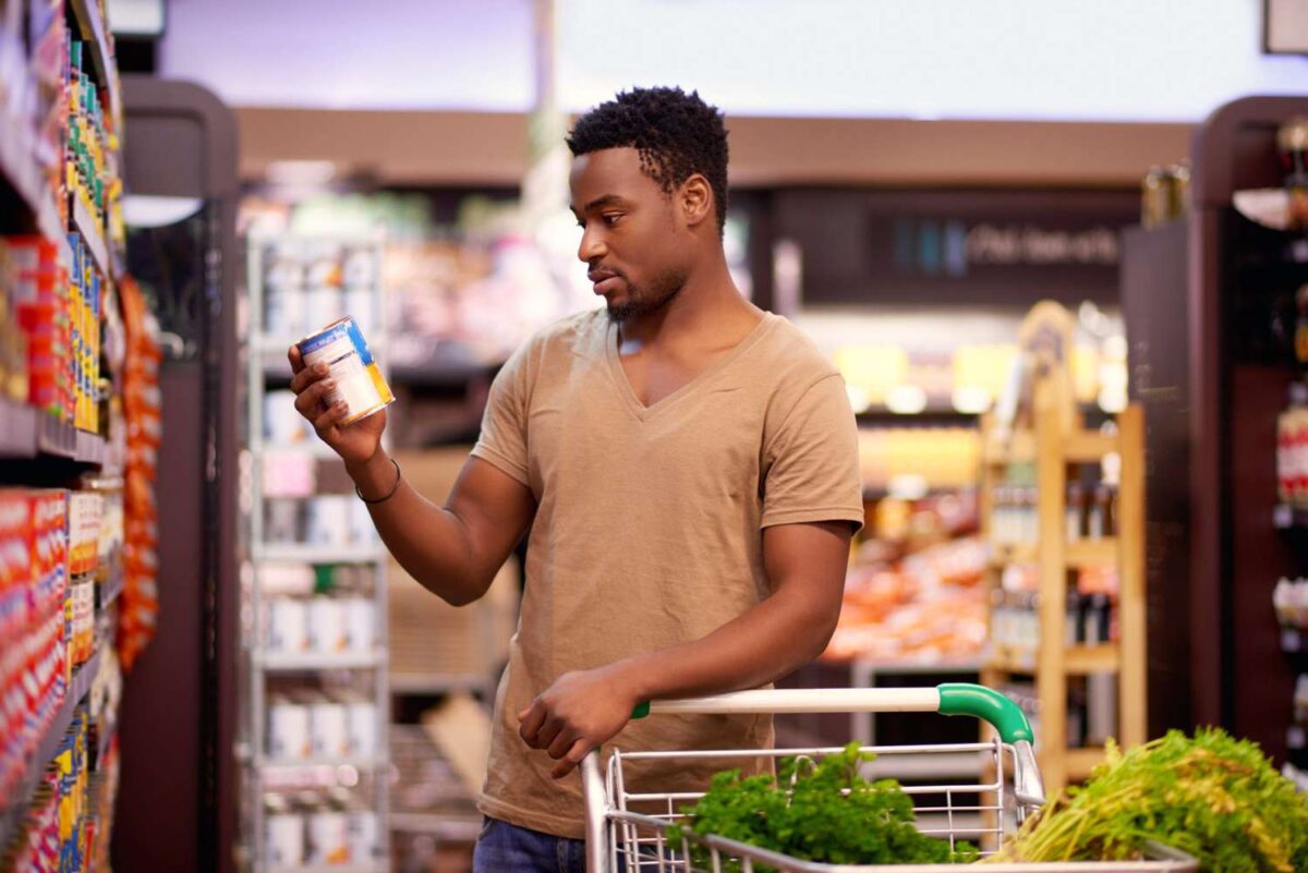 Nutritionists reveal healthier grocery shopping tricks. Image Credit: Getty Images