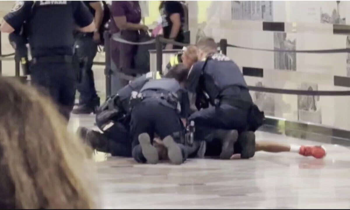  Chaos at Penn Station: Multiple commuters stabbed in random attack before NBA finals week