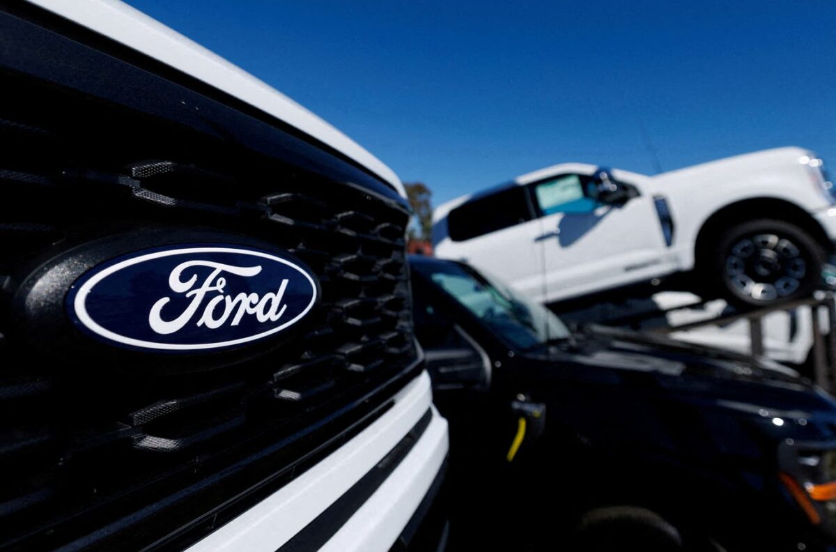  Ford recalls over 741,000 vehicles after transmission park defect defect raises rollaway crash risk