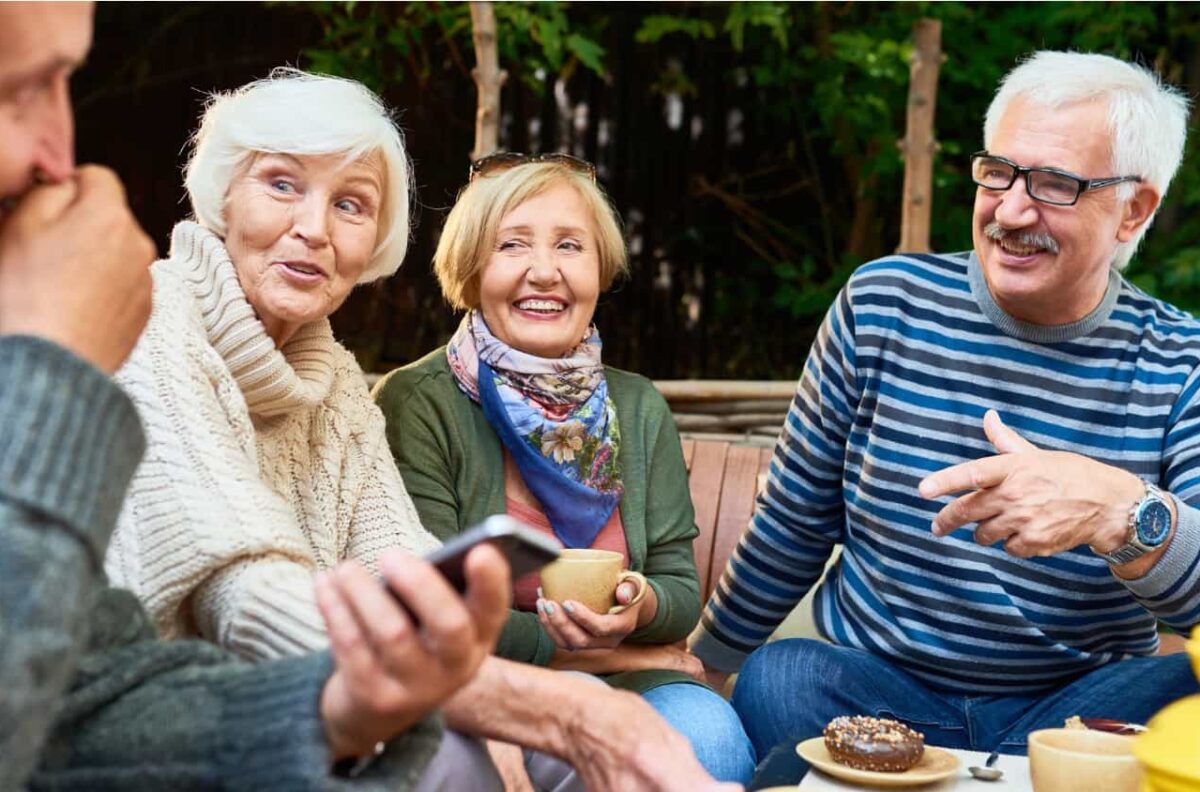  9 Habits That Make Friendships Last for Decades