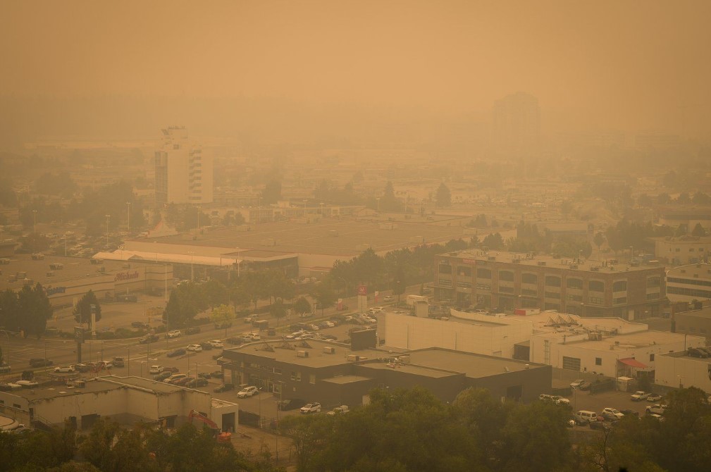  Wildfire smoke emergency: Millions face dangerous air quality as toxic haze spreads across U.S. cities