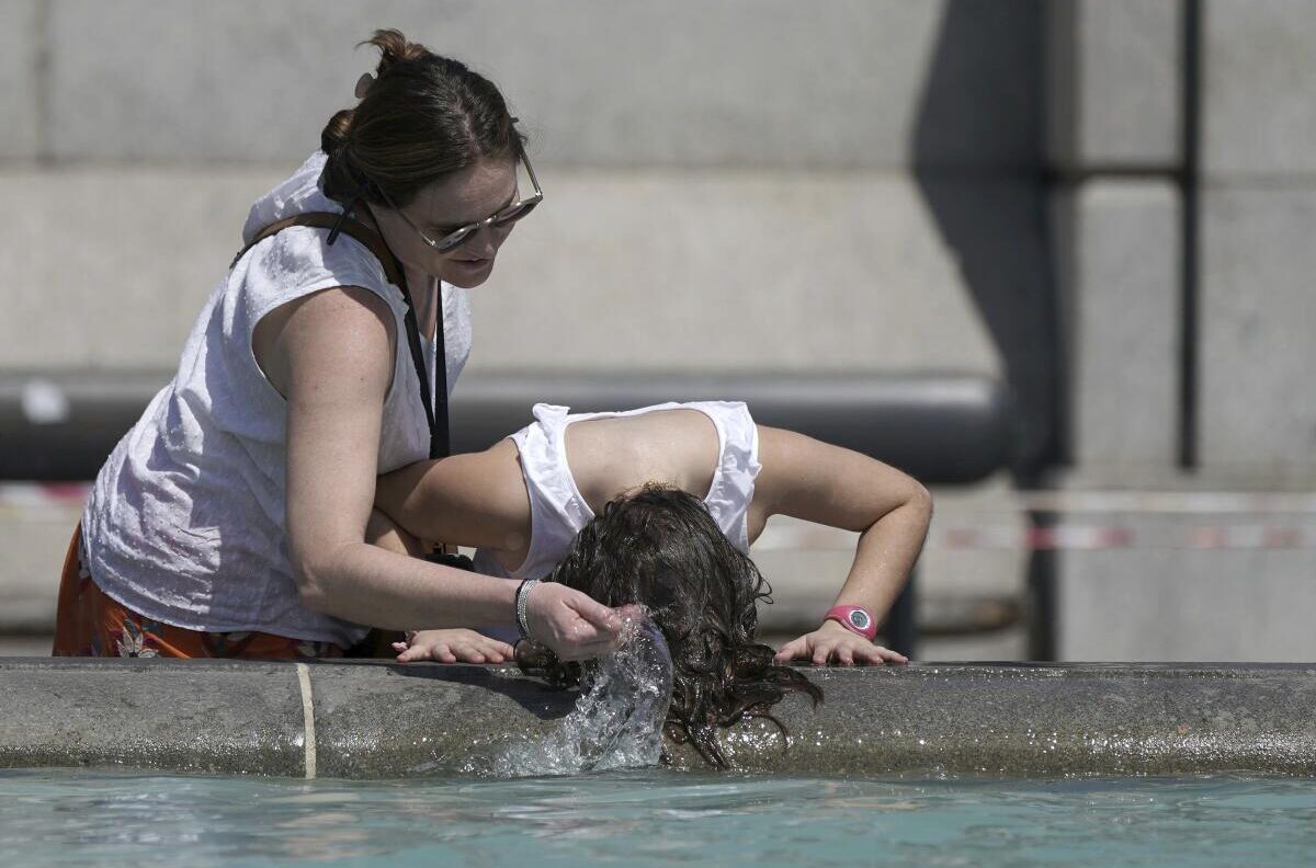  Deadly UK heatwave killed 2,700 people in weeks, scientists warn as climate change fuels record temperatures