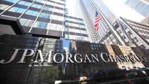 JP Morgan opens 2027 Global Analyst Program applications.