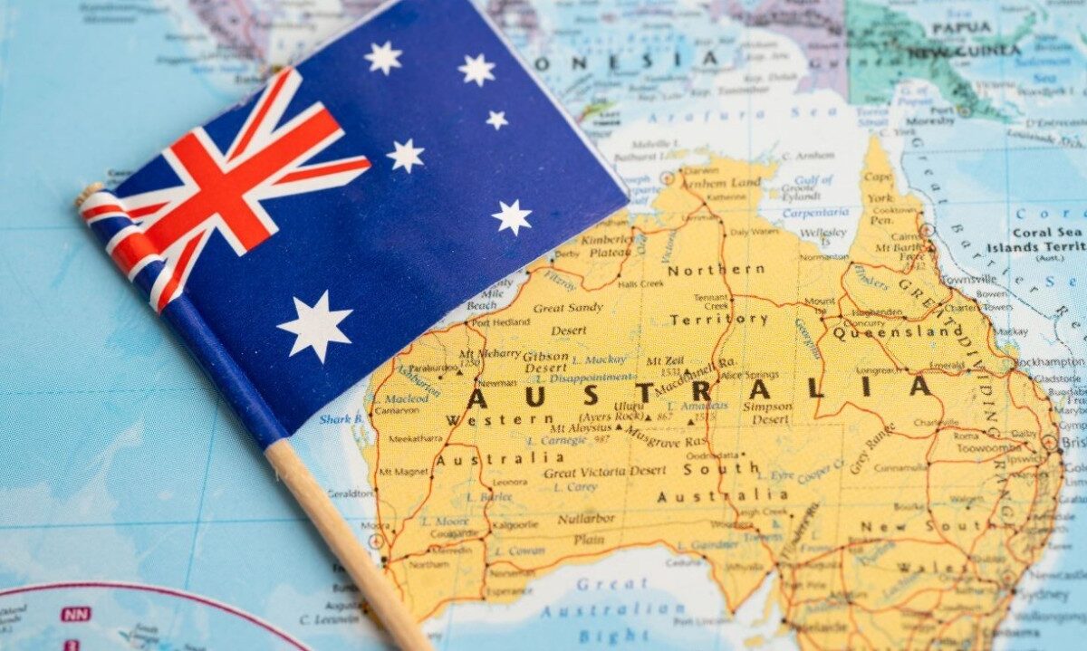  Australia 482 Visa: 36 Occupations Eligible for Work Restriction Exemption