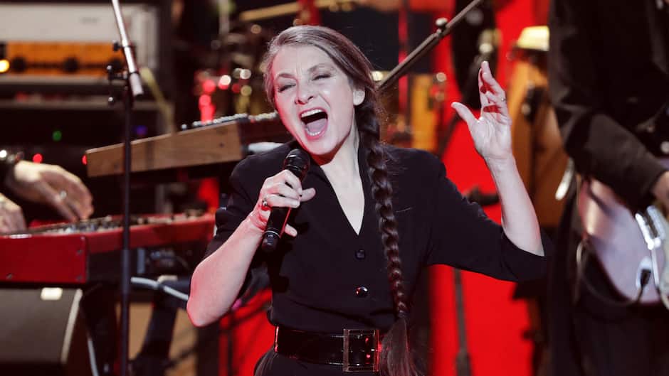  Catherine Ringer Dies at 68: Her Life, Music Career and Achievements