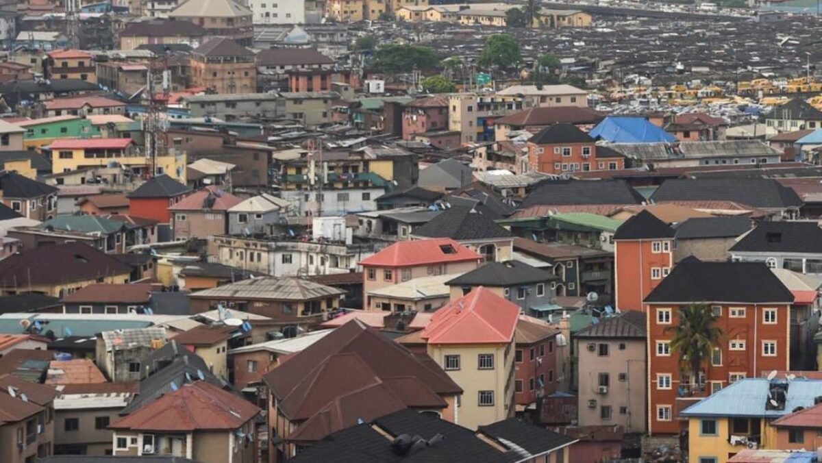 Housing crisis in Nigeria as a tiny Lagos mini-flat is advertised for N2.5 million rent