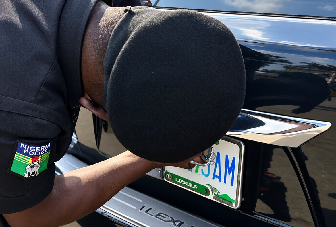  Can a Police Officer Remove your Number Plate in Nigeria?
