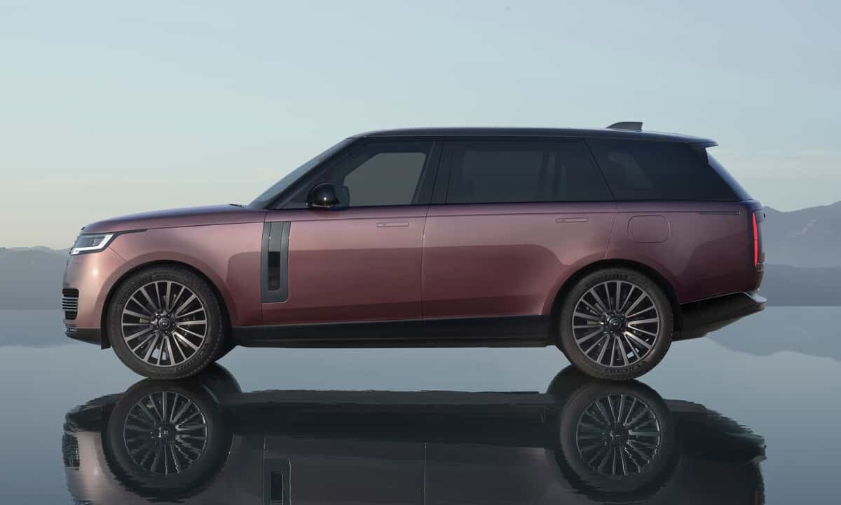 The electric Range Rover is finally here, but its £154,070 price reveals who the EV revolution is really for