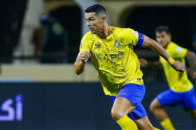  Ronaldo Scores Hat-Trick Against Al-Kholood, Closes in on 1,000 Career Goals